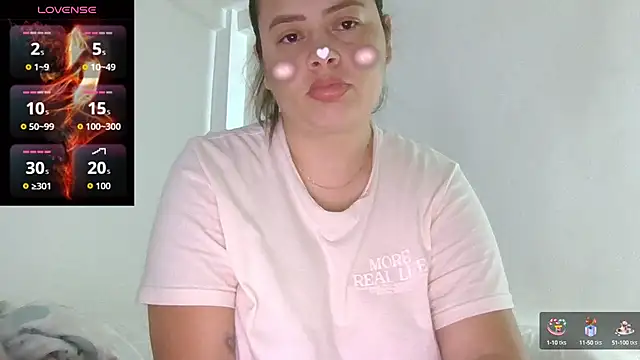 Snapshot of saramartinez1000 chatting on September 14, 2:09 am saramartinez1000 online show from September 14, 2:09 am