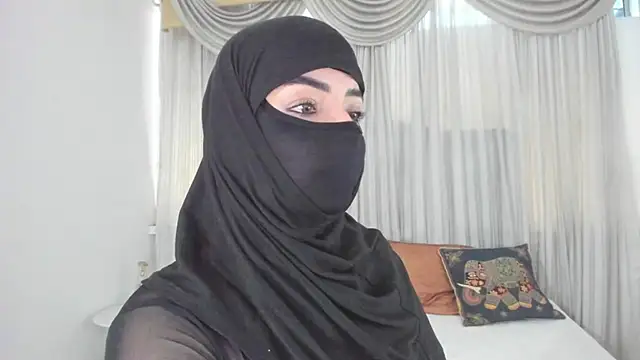 Uzra hayed online show from May 6, 2:10 pm