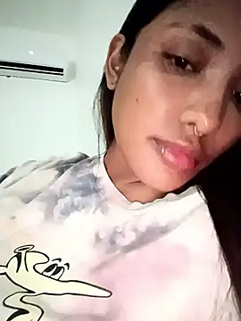 VictoireFeller online show from May 31, 3:45 am