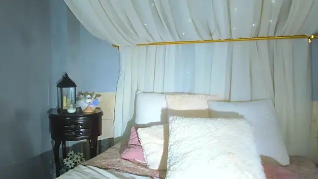 AnnaVictoria   online show from October 30, 4:37 am