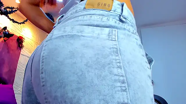 Charlotte Ice1 online show from October 18, 5:37 pm