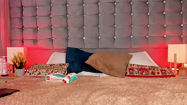 Poacahontasfg online show from February 4, 3:53 am