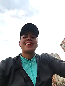  andrea30 online show from May 16, 11:09 am