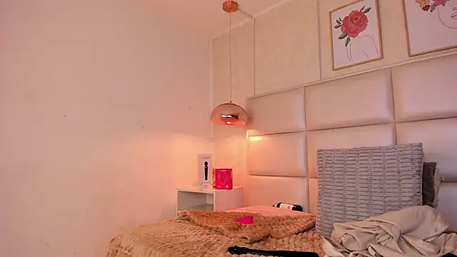 Aily Yozuko online show from February 5, 7:00 am