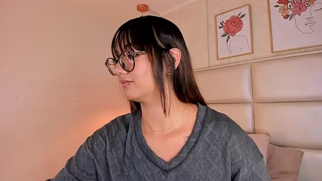 Aily Yozuko online show from January 8, 2:48 am