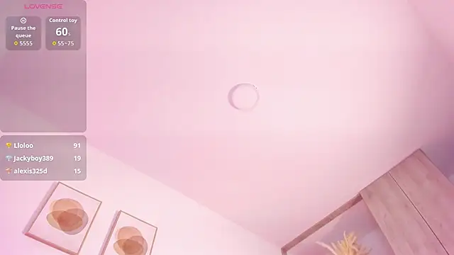 Mia 222 online show from May 21, 2:59 pm