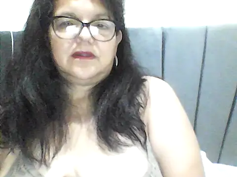 Snapshot of kassandra02 chatting on October 12, 3:36 pm kassandra02 online show from October 12, 3:36 pm