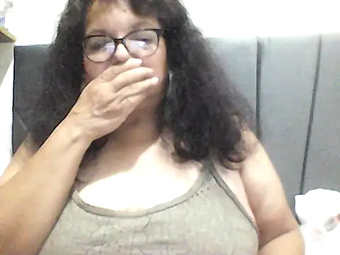 Snapshot of kassandra02 chatting on September 12, 2:45 am kassandra02 online show from September 12, 2:45 am