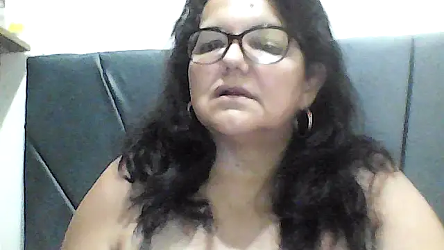 Snapshot of kassandra02 chatting on October 1, 2:49 am kassandra02 online show from October 1, 2:49 am