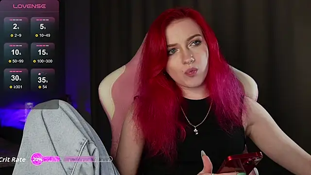 joyhannahh online show from October 8, 9:30 pm