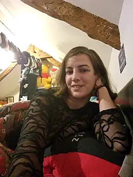 LoLa-69-X online show from October 22, 7:30 pm