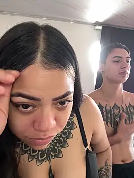 aliensexy online show from May 6, 8:24 pm