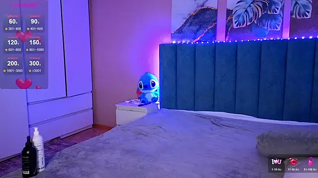 DreamPussyy online show from April 6, 5:30 am