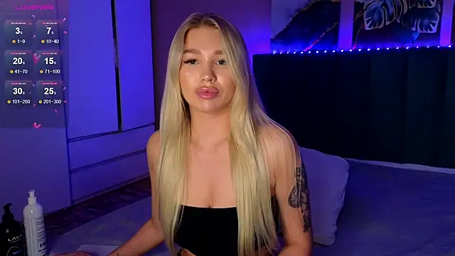 DreamPussyy online show from March 14, 10:27 am