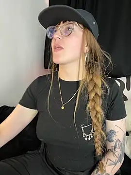 tekila   online show from October 17, 10:13 pm