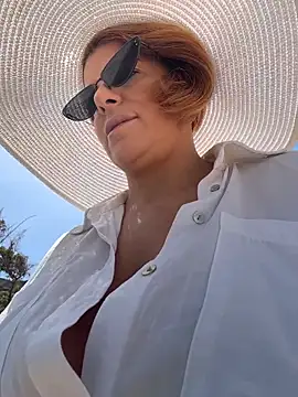 Selvaggia official83 online show from March 26, 12:07 pm