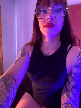 Snapshot of ValenGray chatting on September 26, 1:09 pm ValenGray online show from September 26, 1:09 pm
