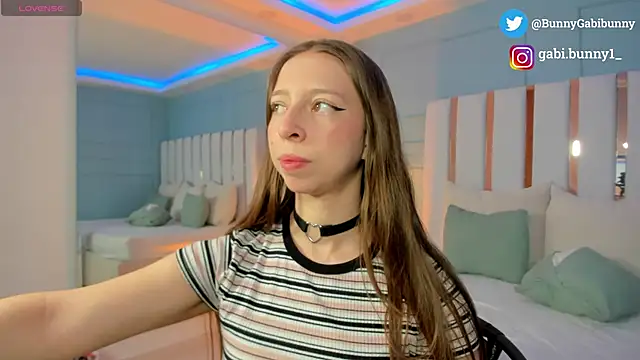 gabi bunny online show from March 9, 5:49 pm