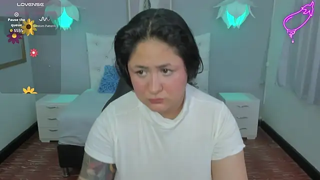 Lisa7 7 online show from November 15, 7:15 pm