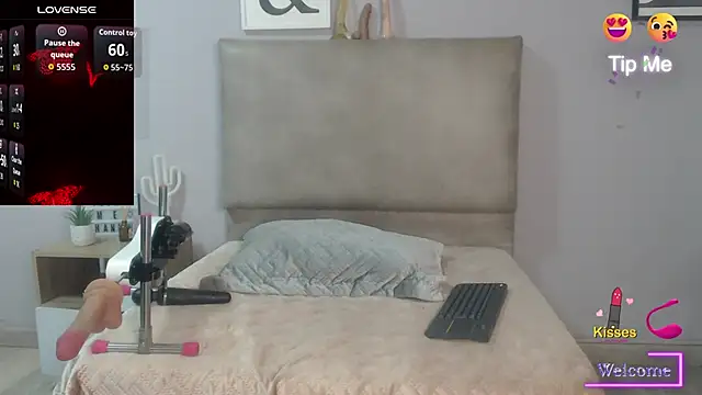 SophiaMeyerst online show from May 22, 4:49 pm