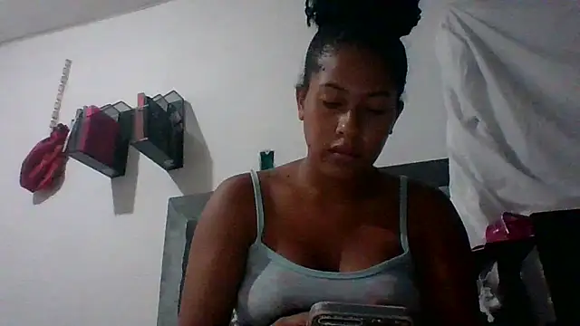 Snapshot of Kitra_New chatting on September 24, 5:50 am Kitra New online show from September 24, 5:50 am