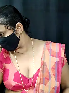 vintage-vibs online show from October 10, 5:40 pm