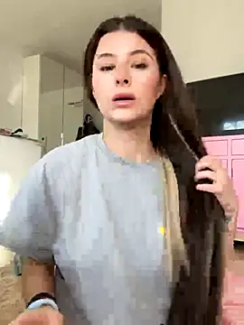 Mia-Minou online show from November 27, 12:52 pm