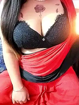 MISS QAYENAT online show from January 13, 6:34 pm