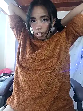 sophie north online show from May 9, 4:42 pm