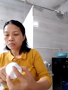 Aninyin22 online show from February 2, 1:59 am