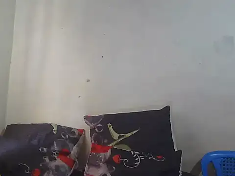 curvysexybody online show from March 27, 11:44 am