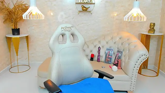 LYA SWEETX online show from February 7, 4:27 am