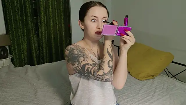 VioletCatt online show from February 21, 6:47 am