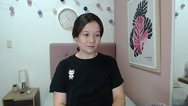 lanna 1878 online show from May 11, 1:24 pm