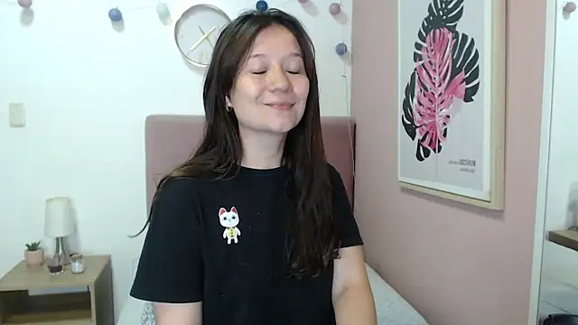 lanna 1878 online show from May 11, 3:18 pm