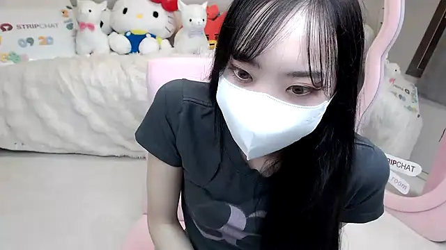 momo room online show from September 20, 12:03 pm