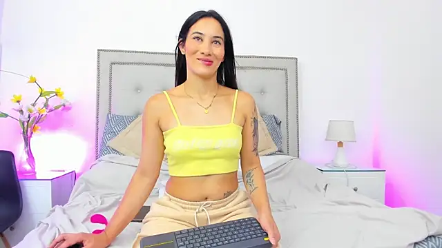 Cataleyalove ADY online show from May 12, 8:26 pm