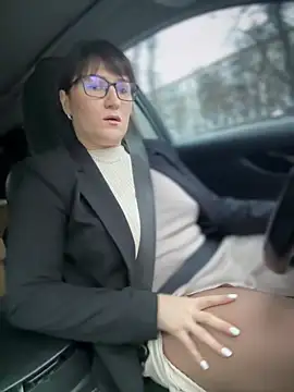 ZhenjaPoledance online show from December 16, 12:00 pm