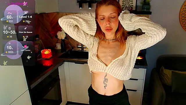 Hannah Carr online show from May 24, 7:46 pm