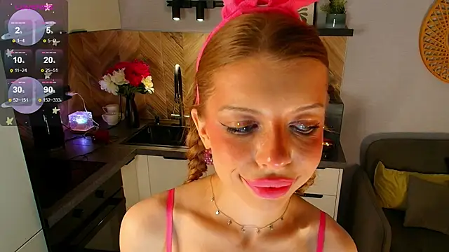 Hannah Carr online show from May 25, 7:57 pm