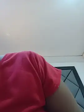 ELLA KELLY online show from May 26, 12:04 pm