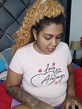 ELLA KELLY online show from May 19, 12:01 pm