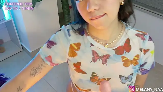 melany naa online show from January 16, 11:45 pm