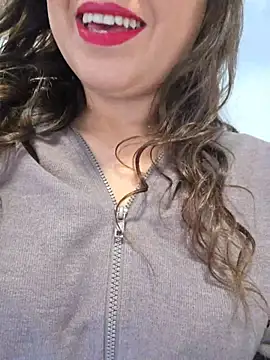 GatitaXD27 online show from November 17, 9:43 am