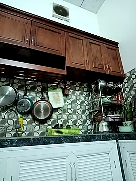    Erin    online show from October 9, 5:11 am