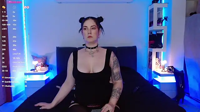 erika sukubo online show from May 25, 8:52 pm
