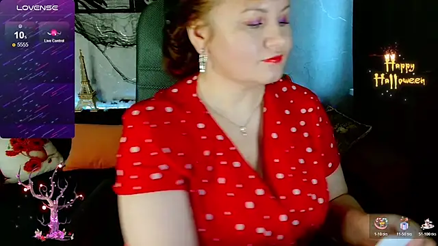 Nikki March online show from October 29, 9:02 am