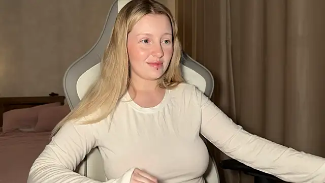 x ivy x online show from October 24, 4:47 pm