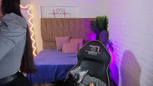 Chiara tay online show from October 16, 7:38 pm