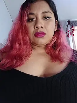 olivia stylinnson online show from July 3, 7:53 pm